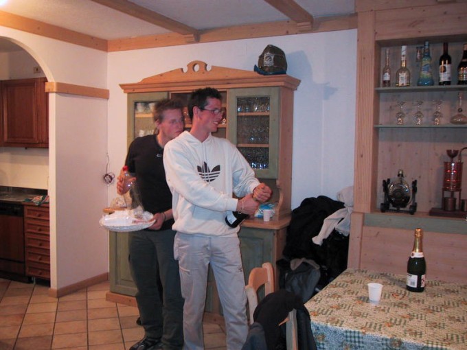 100-0031_IMG