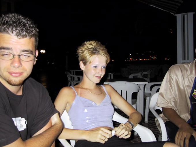 100-0071_IMG
