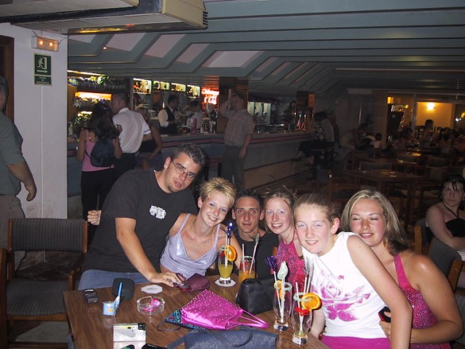 100-0090_IMG