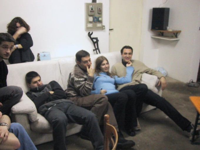 100-0086_IMG